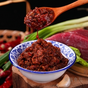 香辣牛肉风味酱（小凤鲜）500g